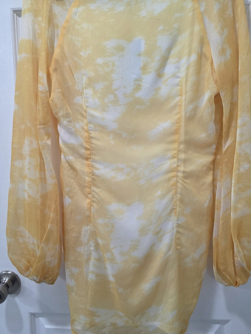 PrettyLittle Thing Chartreuse Tie Dye Chiffon Long Sleeve Bodycon Dress Size 6 - Picture 12 of 16
